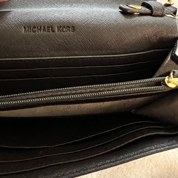 New Real Fur Michael Kors Camo Cav Hair booties & matching chained wallet.😍 - Picture 15 of 16